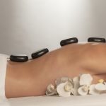 massage naturiste pour femme-newave-institut.fr